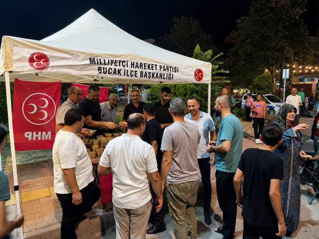 Bucak'ta MHP İlçe Teşkilatından Anlamlı Etkinlik!